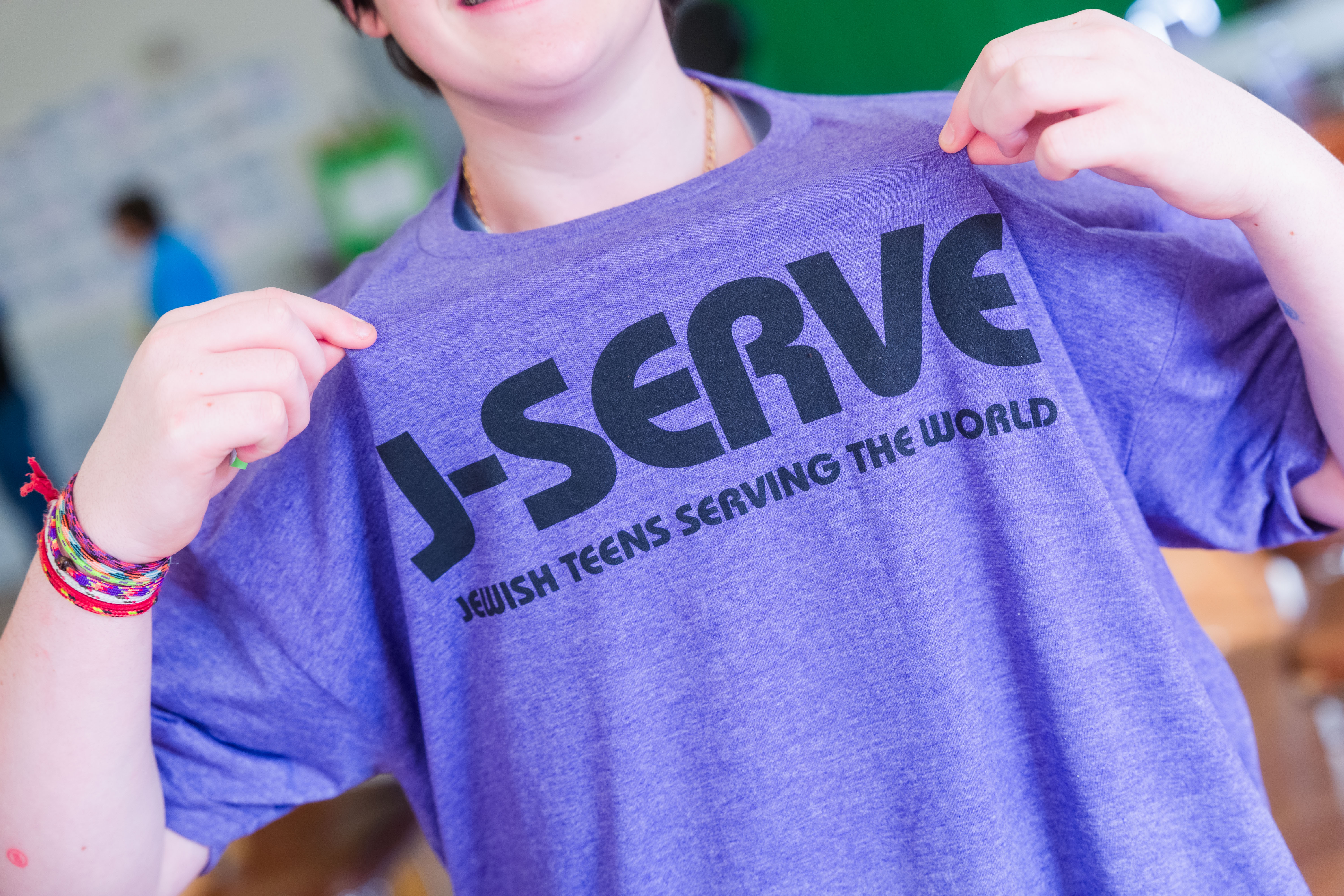 6877d4221df2849035726966_BBYOJServeLOR-1034200