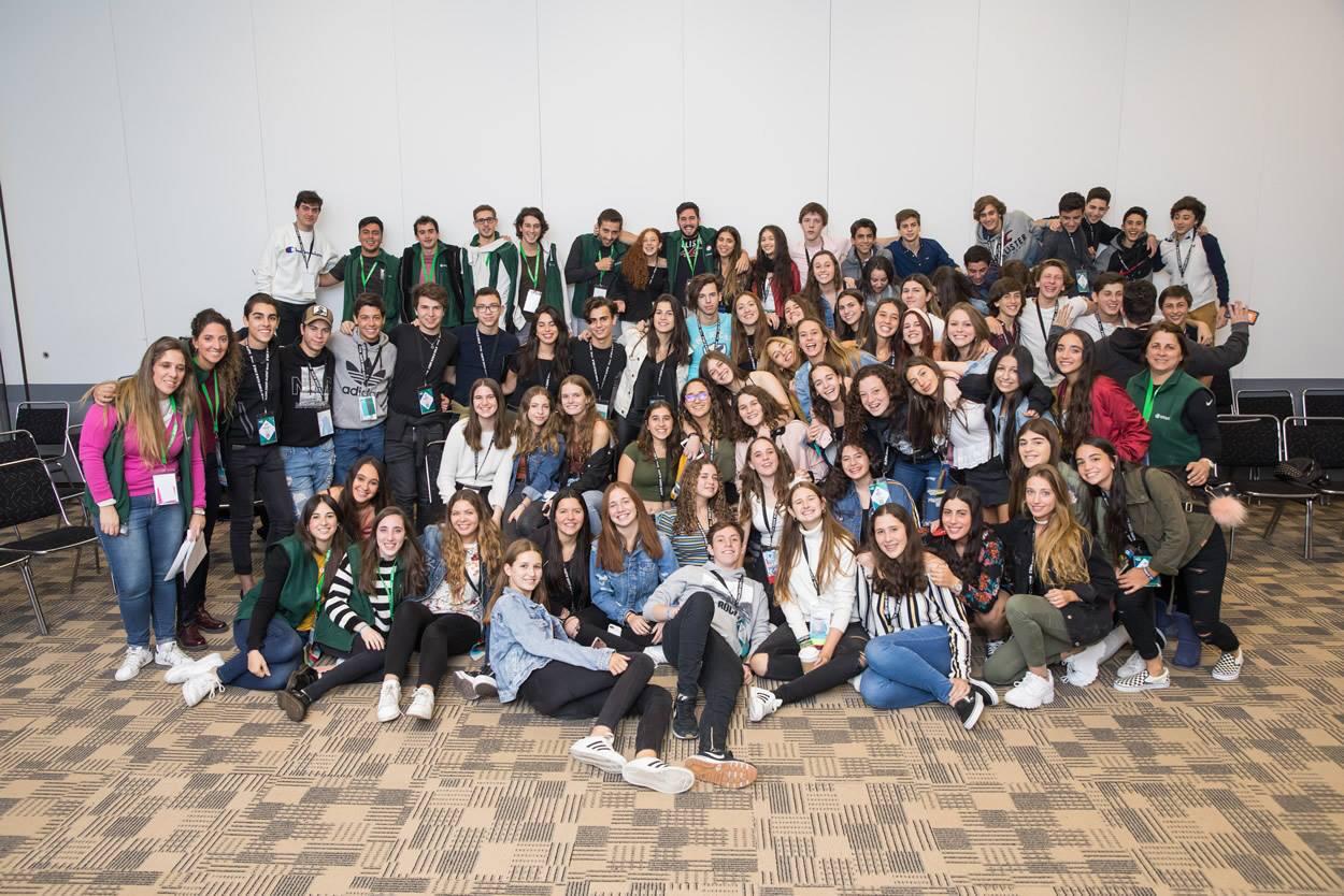 5d123a67c74ddd411283bfcd_Main