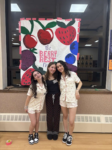 68123c2bf05353227cc8ba14_mollyborkon4-30