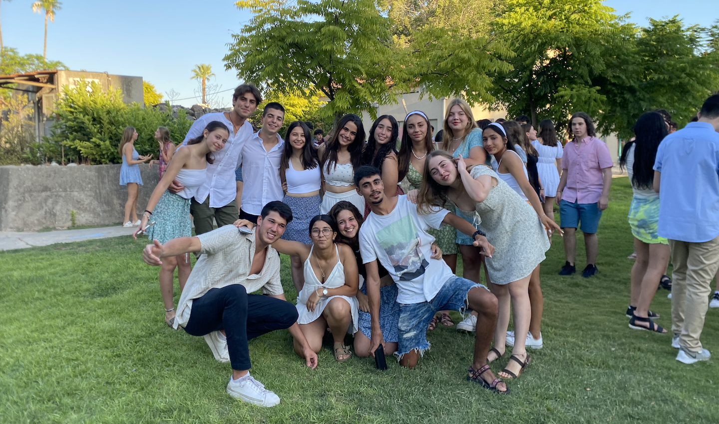 63516c1621dd1882af9037a7_ShofarPic2