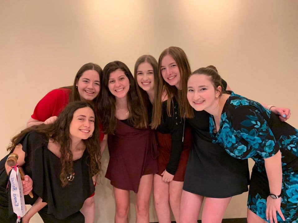 5d14d71086e4be70c3e2ad81_53910557_2032650427038368_6732170114_980acda4