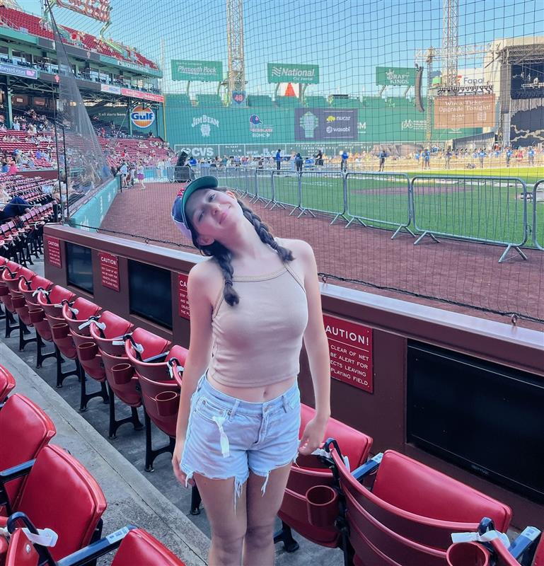 Profile picture of Claire Miller