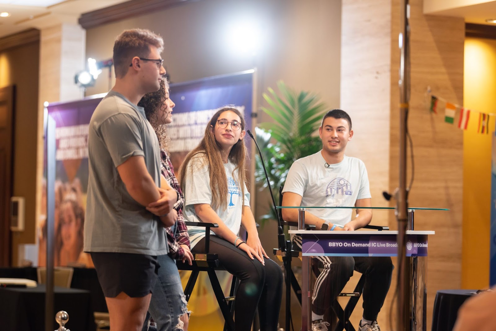 640b6788b65b2f4af837d6cb_gal